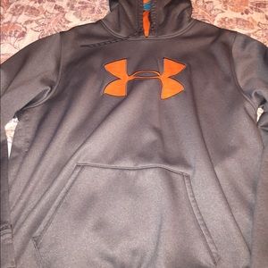 Xl men’s underarmour sweatshirt